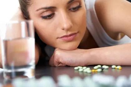 قرص‌های لاغری و شیشه؛ کدام قرص‌های لاغری شیشه دارند؟